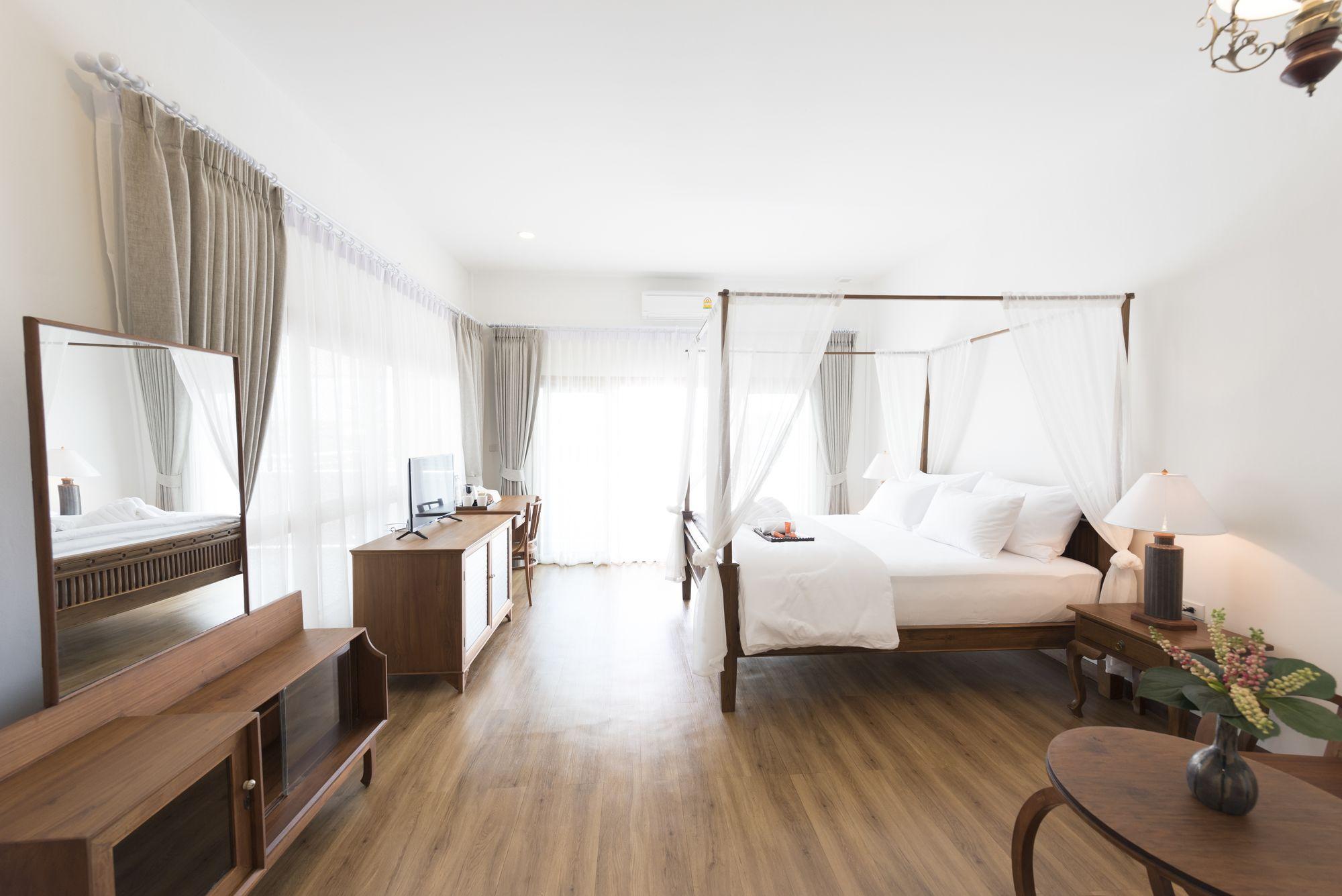 The Tippanet Hotel Chiang Mai (Adults Only) Exterior photo